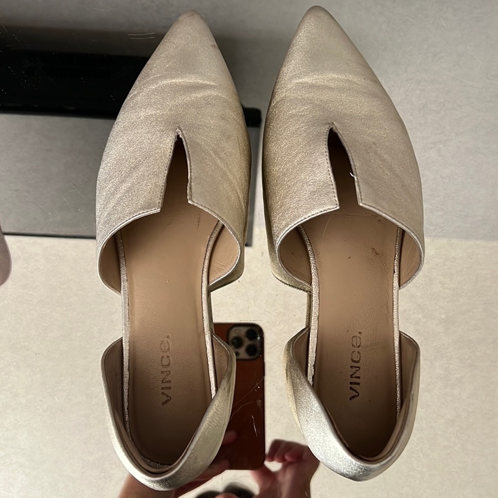 Vince gold flats darlington